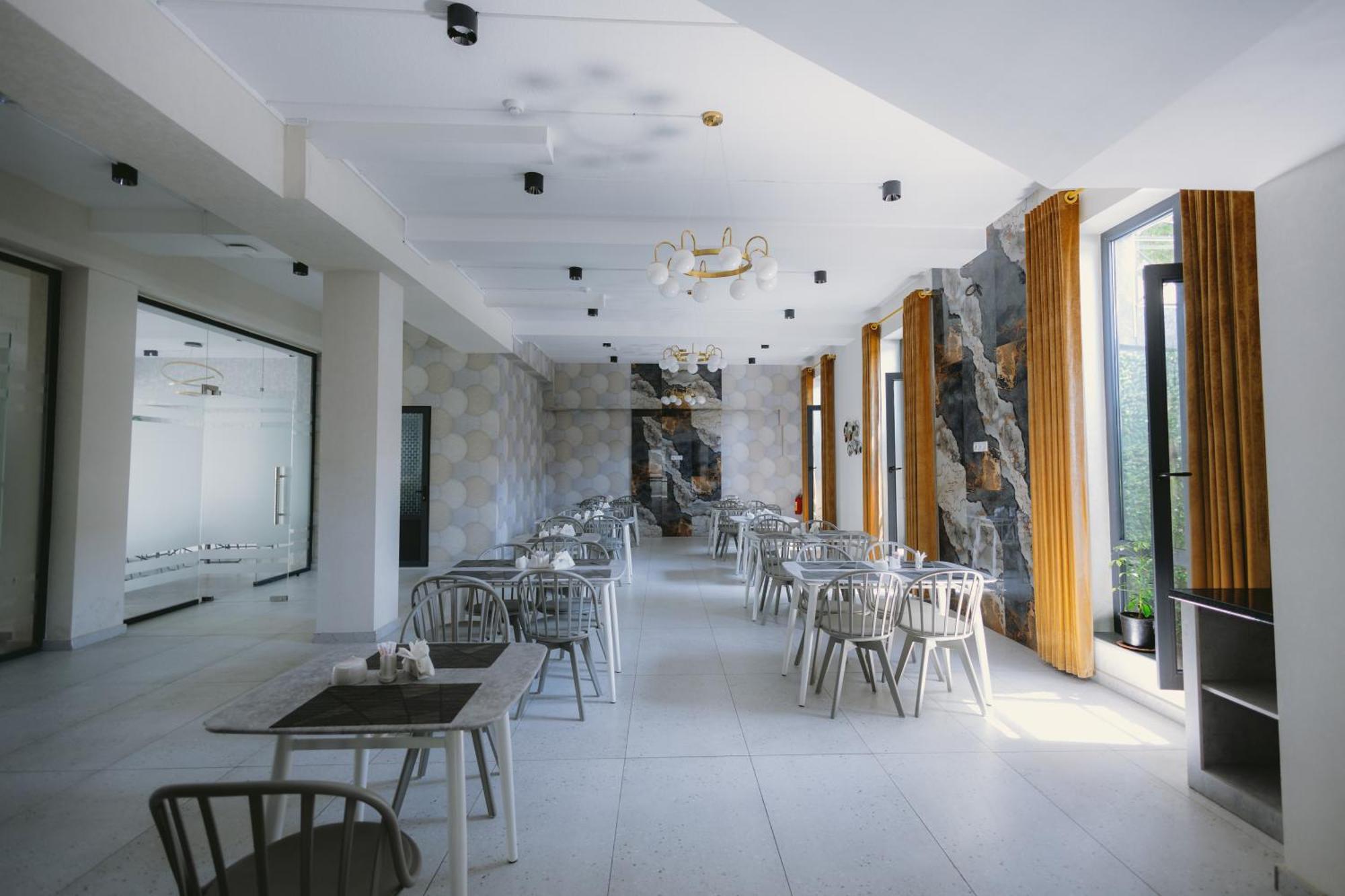 טשקנט Beshchinor Hotel מראה חיצוני תמונה