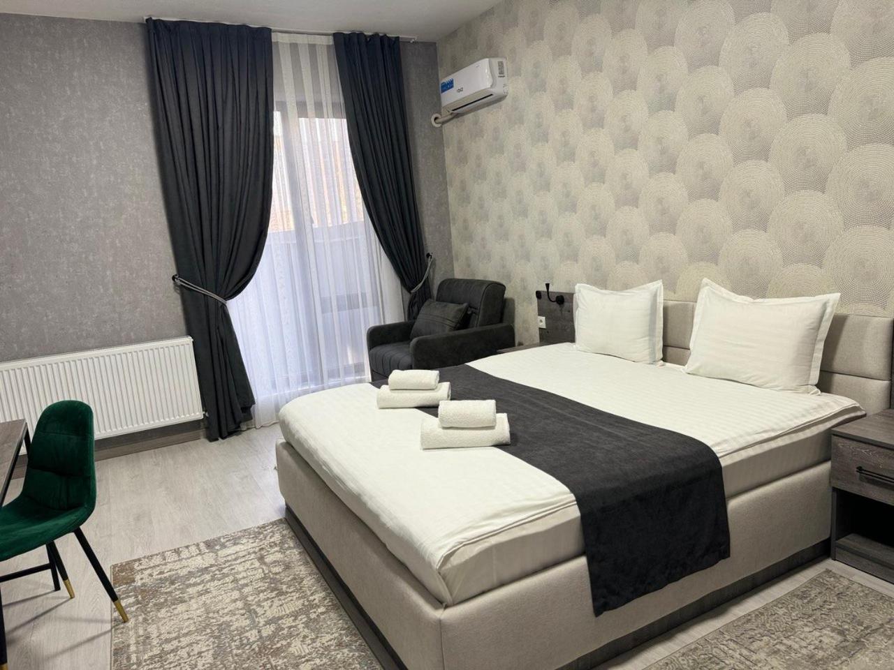 טשקנט Beshchinor Hotel מראה חיצוני תמונה