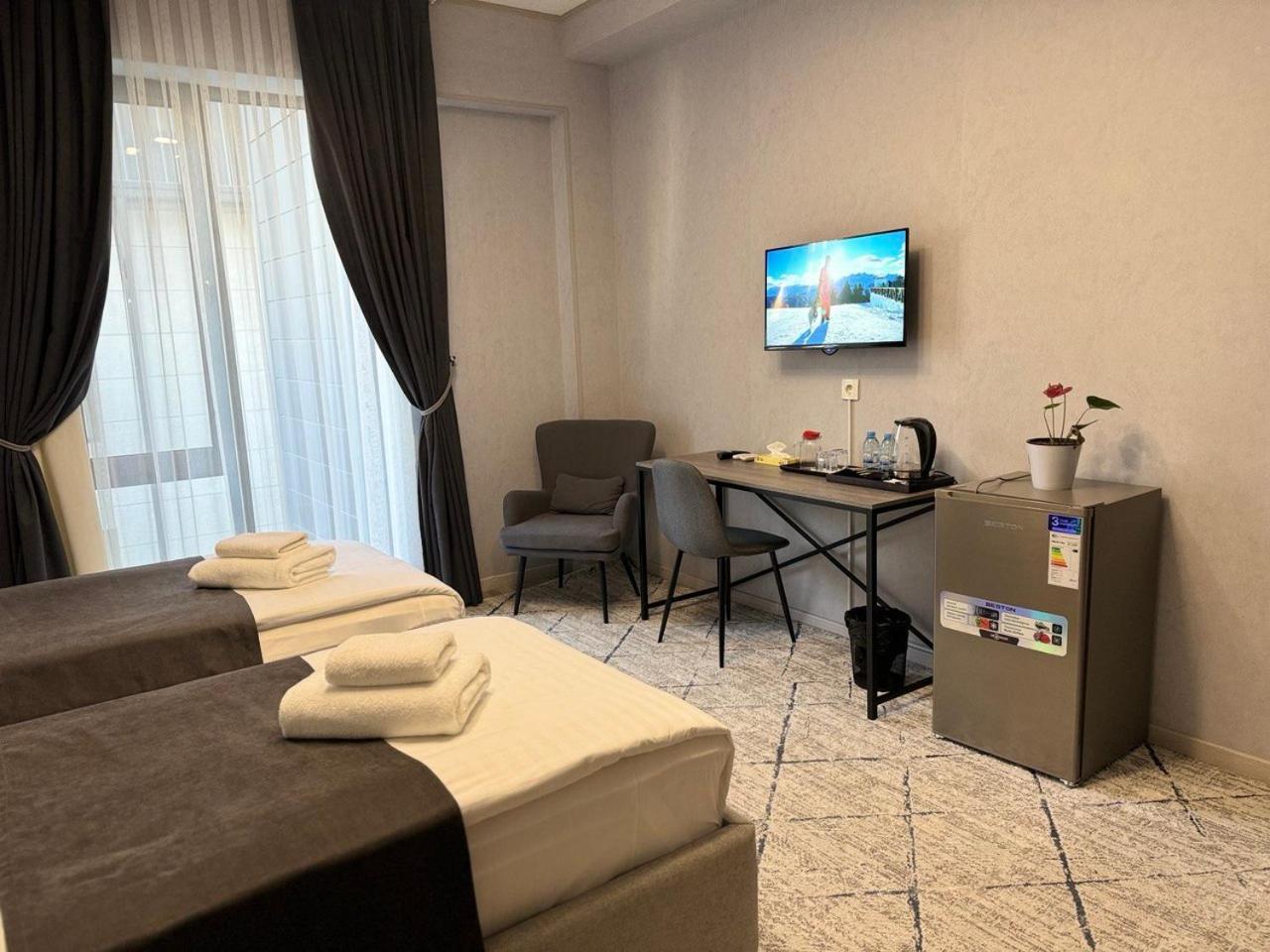 טשקנט Beshchinor Hotel מראה חיצוני תמונה