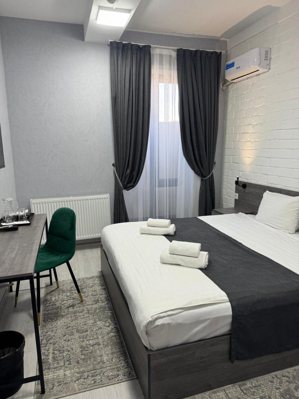 טשקנט Beshchinor Hotel מראה חיצוני תמונה