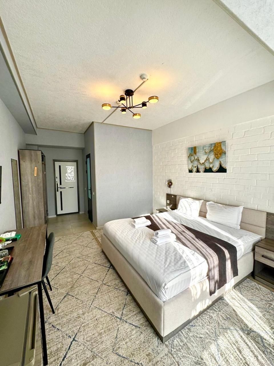 טשקנט Beshchinor Hotel מראה חיצוני תמונה