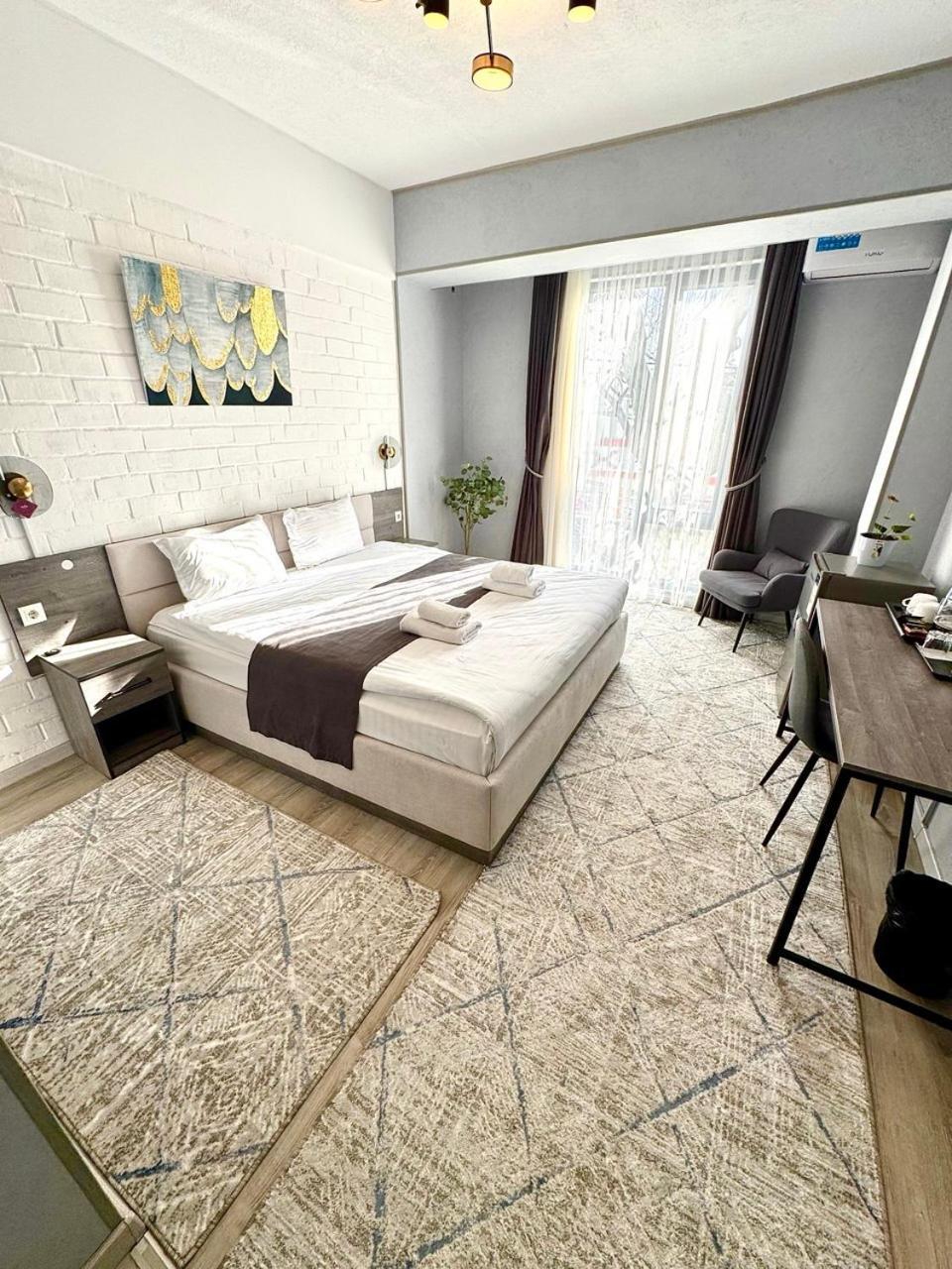 טשקנט Beshchinor Hotel מראה חיצוני תמונה